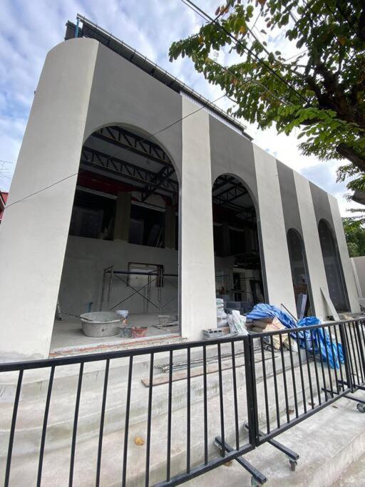 Ratanawong Place 823 Bangkok Kültér fotó